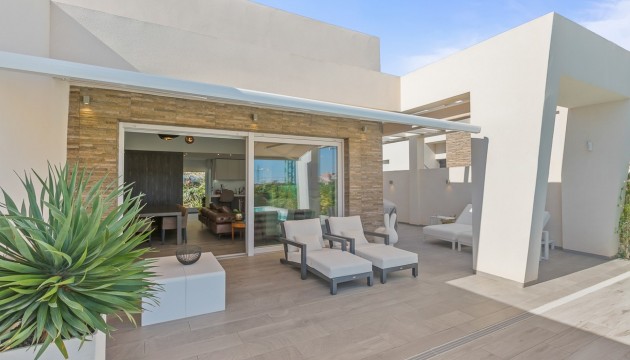 Resale - Detached Villa - Algorfa