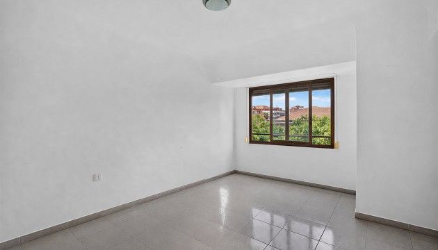 Wiederverkauf - Apartment - Alicante - Calle de los Doscientos
