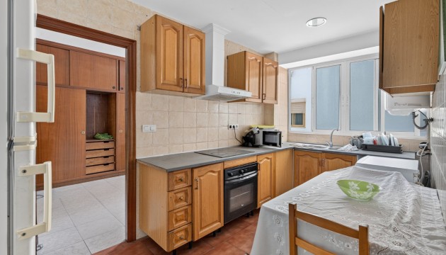 Videresalg - Leilighet - Alicante - Calle de los Doscientos