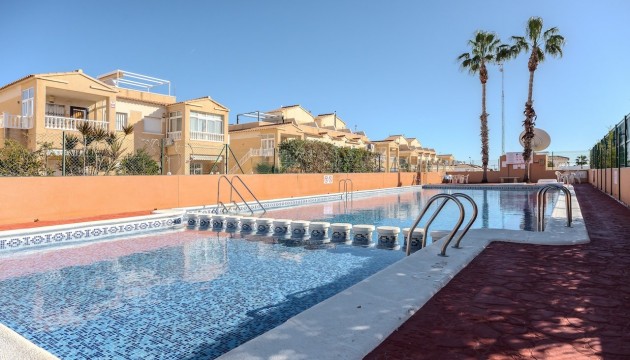 Videresalg - Bajo - Orihuela Costa - Calle Abdelacies 129