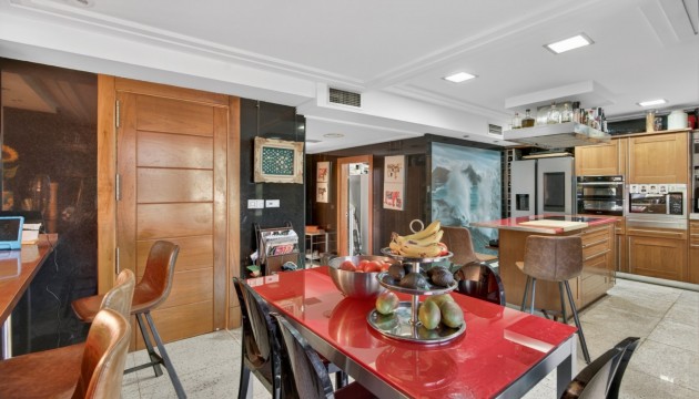 Resale - Detached Villa - Elche