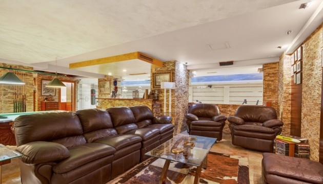 Resale - Detached Villa - Elche