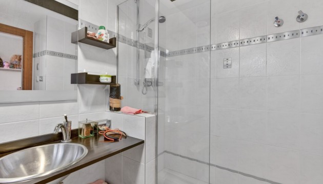 Resale - Detached Villa - Elche