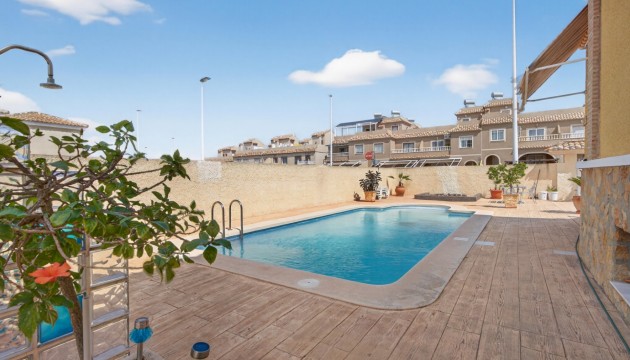 Reventa - Chalet Independiente - Gran Alacant
