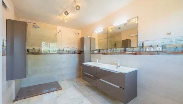 Reventa - Chalet Independiente - San Vicente del Raspeig