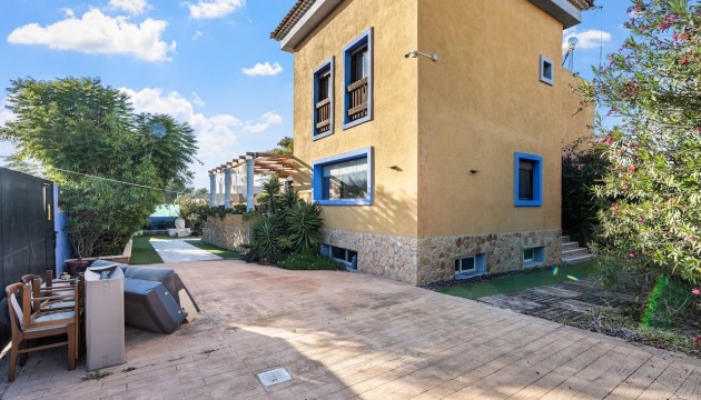 Videresalg - Detached Villa - Santa Pola - Calle dEncarnita Alonso 12