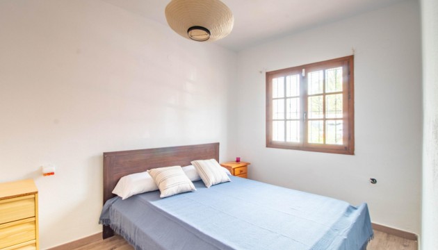 Resale - Bungalow - Torrevieja - Nueva Torrevieja - Aguas Nuevas