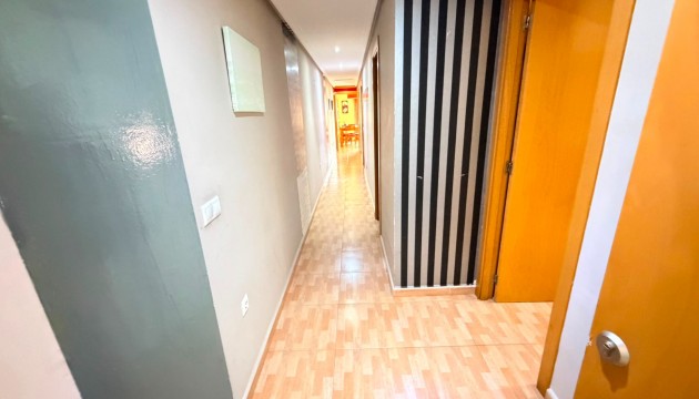 Перепродажа - Квартира - Los Montesinos