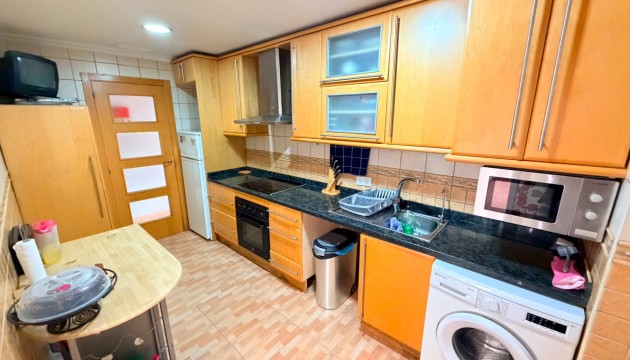 Перепродажа - Квартира - Los Montesinos