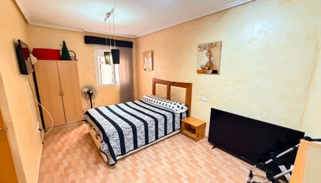 Перепродажа - Квартира - Los Montesinos