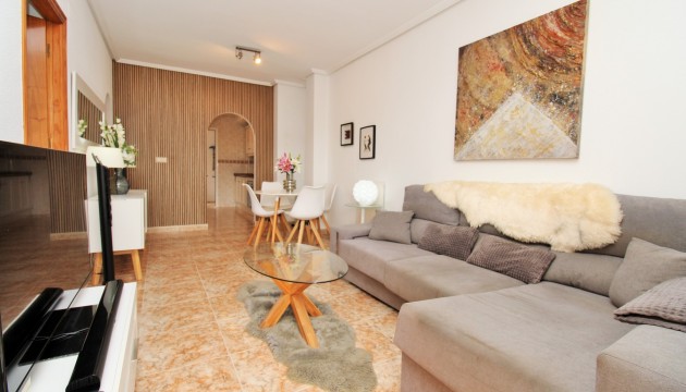 Resale - Apartment - Orihuela Costa - Punta Prima