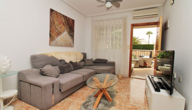 Resale - Apartment - Orihuela Costa - Punta Prima