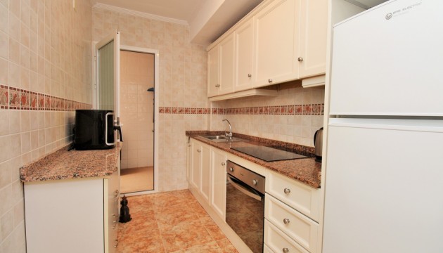 Resale - Apartment - Orihuela Costa - Punta Prima