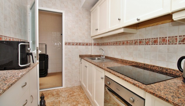 Resale - Apartment - Orihuela Costa - Punta Prima