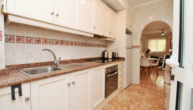 Resale - Apartment - Orihuela Costa - Punta Prima
