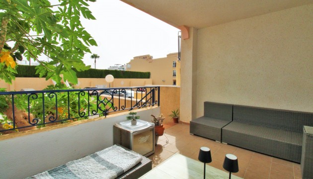 Resale - Apartment - Orihuela Costa - Punta Prima