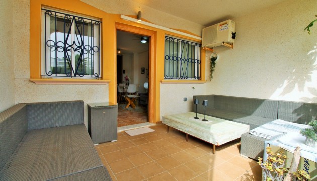 Resale - Apartment - Orihuela Costa - Punta Prima