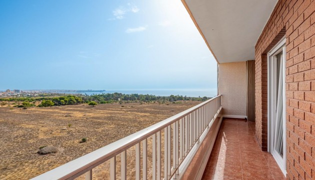 Resale - Apartment - Torrevieja - Punta Prima