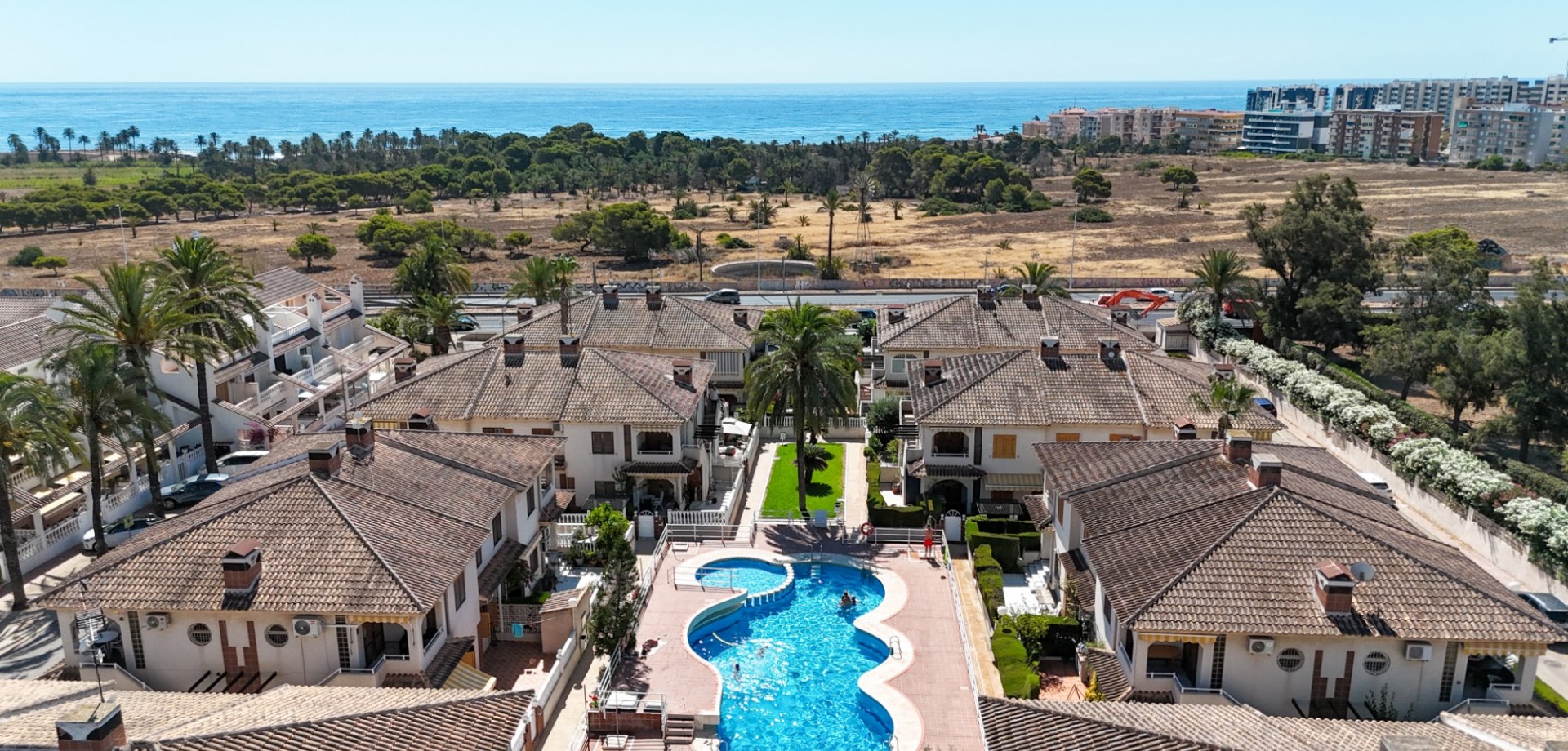 Apartment in Punta Prima - Image 5