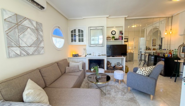Resale - Apartment - Torrevieja - Punta Prima