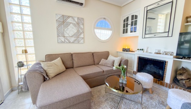 Resale - Apartment - Torrevieja - Punta Prima