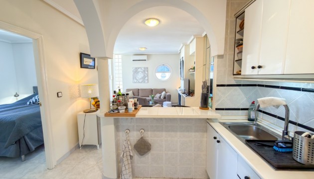 Resale - Apartment - Torrevieja - Punta Prima