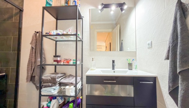 Resale - Apartment - Torrevieja - Punta Prima