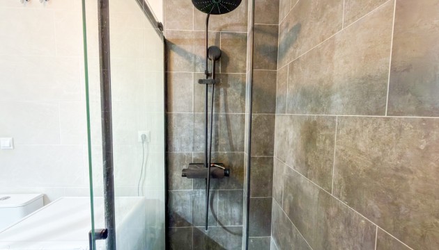 Resale - Apartment - Torrevieja - Punta Prima