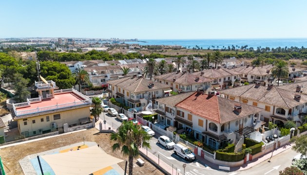 Resale - Apartment - Torrevieja - Punta Prima