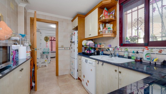 Reventa - Chalet Independiente - La Marina