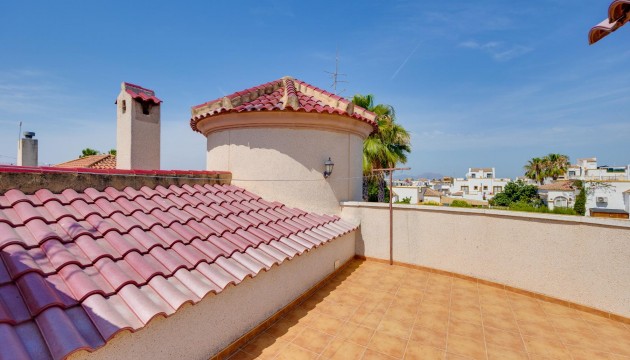 Reventa - Chalet Independiente - La Marina