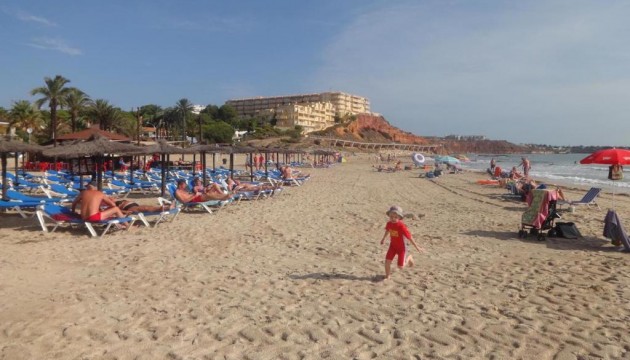 Resale - Apartment - Orihuela Costa - Campoamor