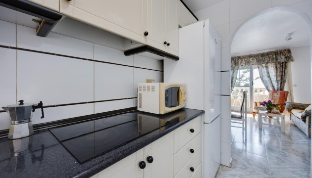Resale - Apartment - Torrevieja - Torrelamata - La Mata