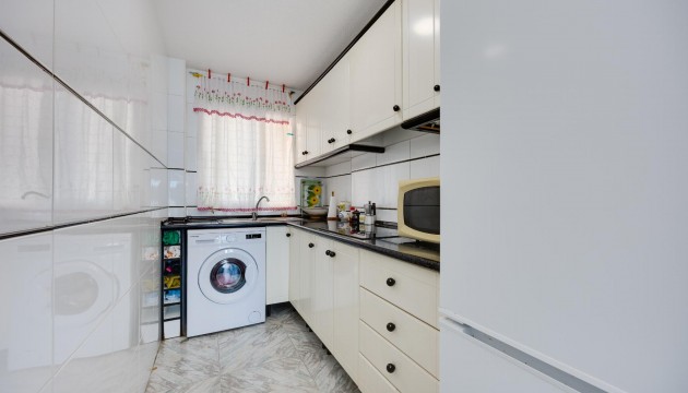 Resale - Apartment - Torrevieja - Torrelamata - La Mata