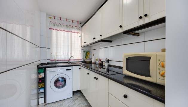 Resale - Apartment - Torrevieja - Torrelamata - La Mata