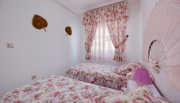 Resale - Apartment - Torrevieja - Torrelamata - La Mata