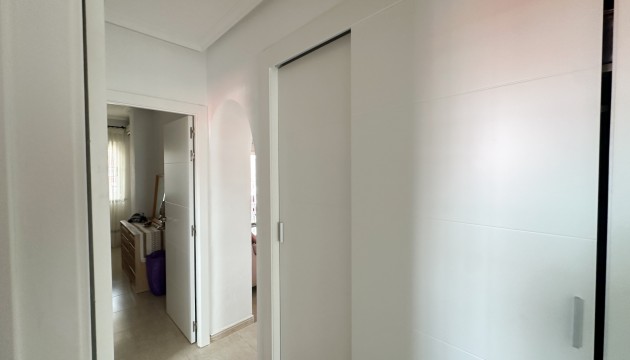 Resale - Bungalow - Orihuela Costa - Punta Prima