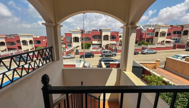 Resale - Bungalow - Orihuela Costa - Punta Prima
