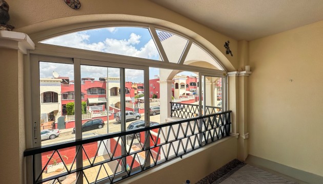 Resale - Bungalow - Orihuela Costa - Punta Prima