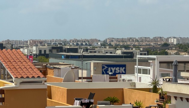 Resale - Bungalow - Orihuela Costa - Punta Prima
