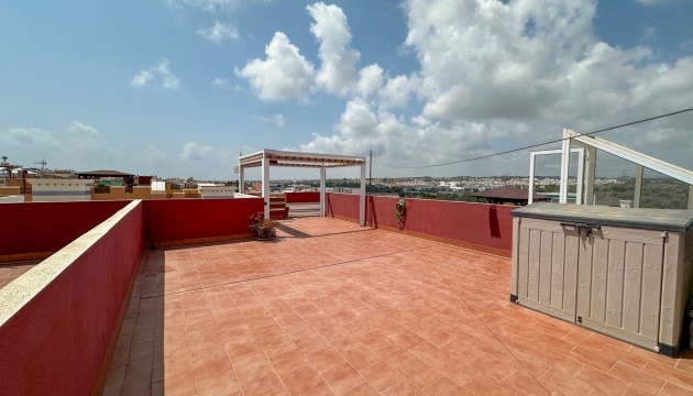 Resale - Bungalow - Orihuela Costa - Punta Prima