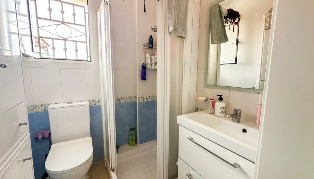 Resale - Bungalow - Orihuela Costa - Punta Prima
