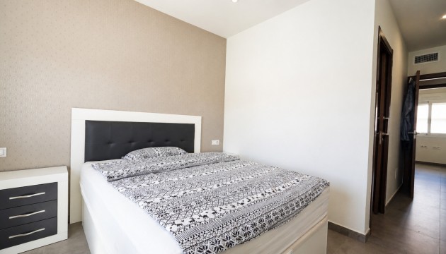 Resale - Apartment - Torrevieja - Nueva Torrevieja - Aguas Nuevas