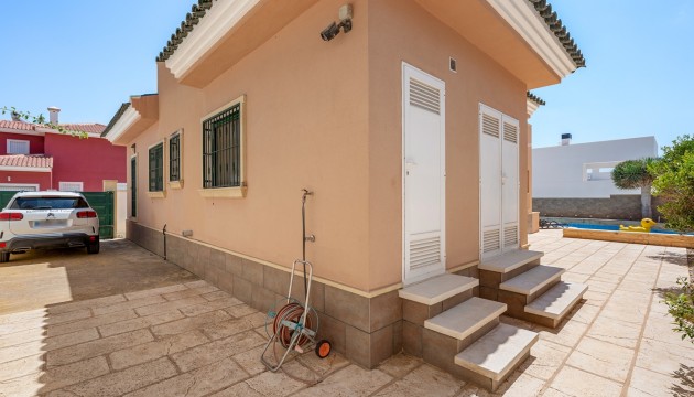 Odsprzedaż - Detached Villa - Ciudad Quesada
