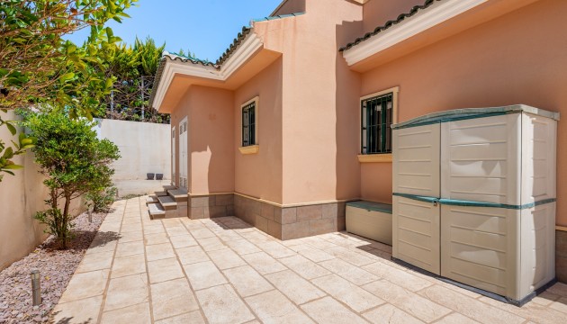 Odsprzedaż - Detached Villa - Ciudad Quesada