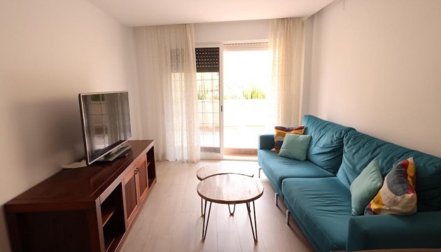 Resale - Apartment - Orihuela Costa - Campoamor