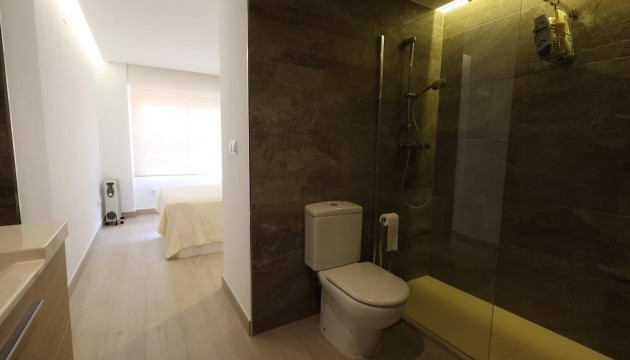 Resale - Apartment - Orihuela Costa - Campoamor