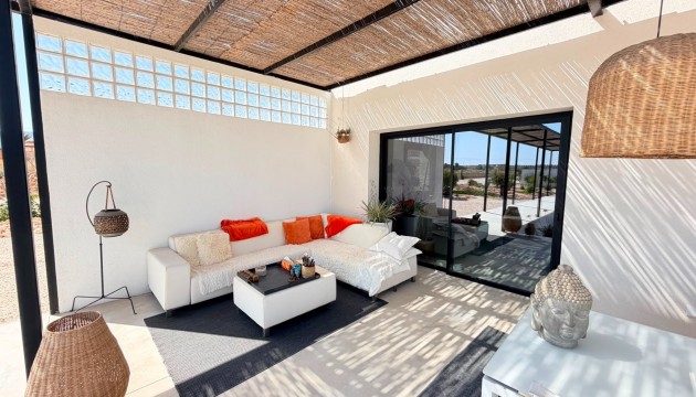 Reventa - Chalet Independiente - Pinoso