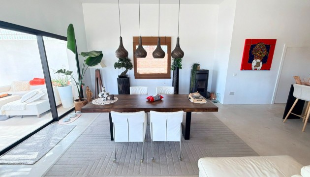 Reventa - Chalet Independiente - Pinoso