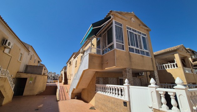 Resale - Bungalow - Torrevieja